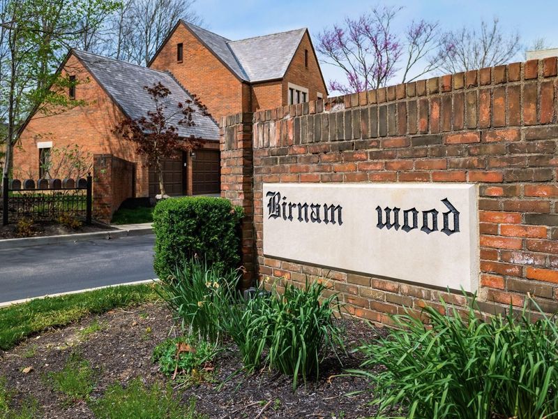 8758 Dunsinane Drive, Dublin, OH 43017 Photo 6