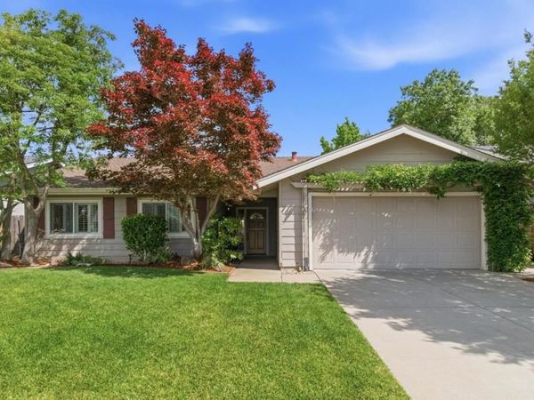 1007 Howard Avenue, Gilroy, CA 95020