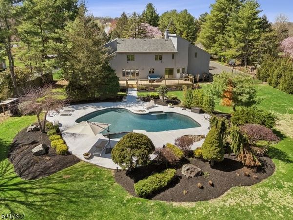 5 MEADOW DRIVE, Warren, NJ 07059