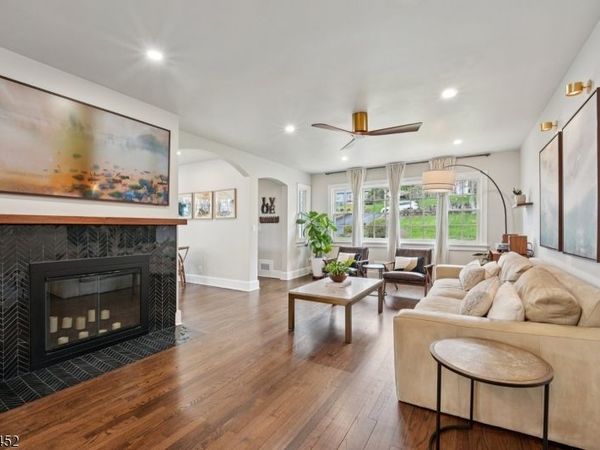 589 Highland Ave, Little Falls, NJ 07043