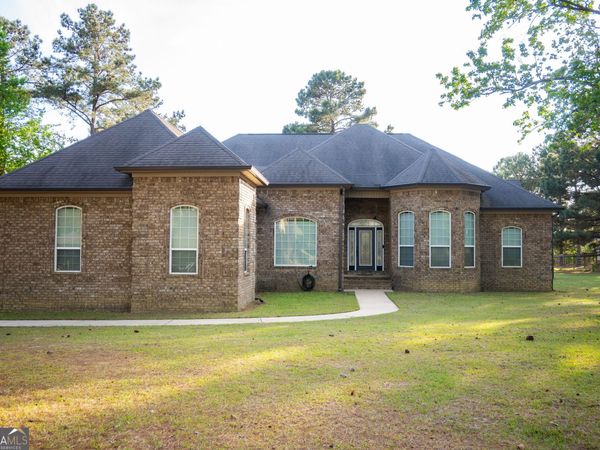 1060 Edna Moore Road, Eastman, GA 31023