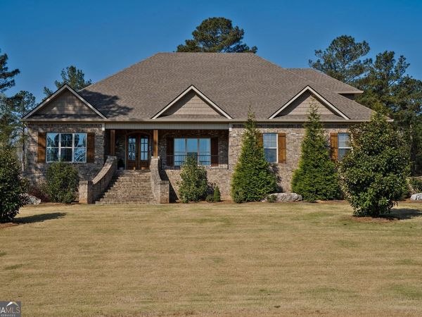 114 Champions Drive, Forsyth, GA 31029
