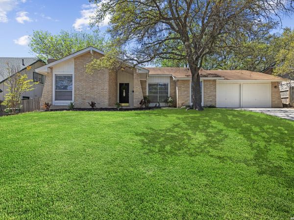 13023 Larkyorke St, San Antonio, TX 78233
