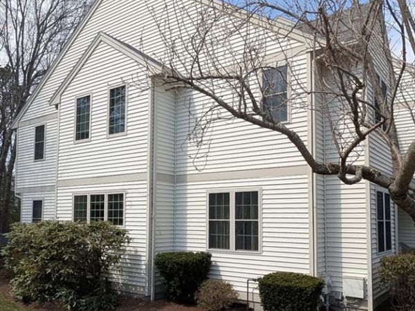 3301 Maple Brook Road, Unit 3301, Bellingham, MA 02019