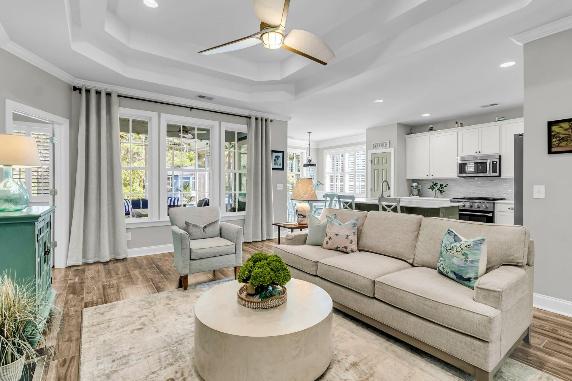 112 Carriage Hill Place Photo 7