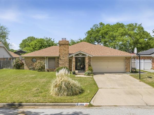 2001 NW 8th Avenue, Ardmore, OK 73401