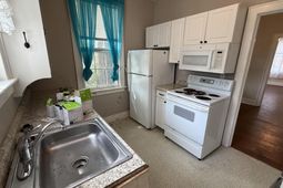 1011 Wildwood Avenue  photo 4