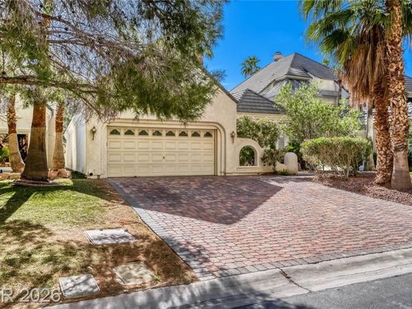 3144 Bel Air Drive, Las Vegas, NV 89109
