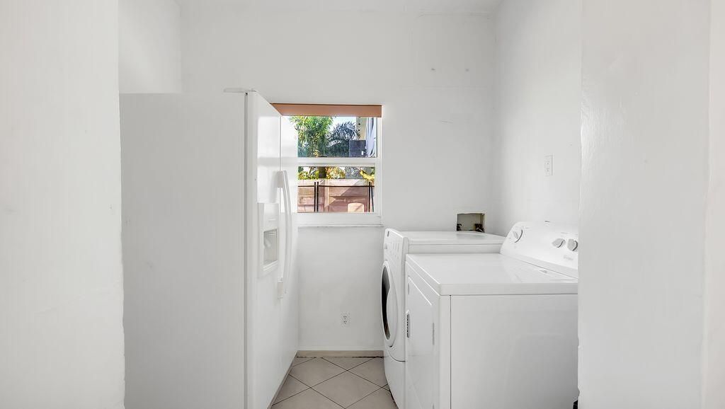 2207 NE 33rd Avenue, Fort Lauderdale, FL 33305 Photo