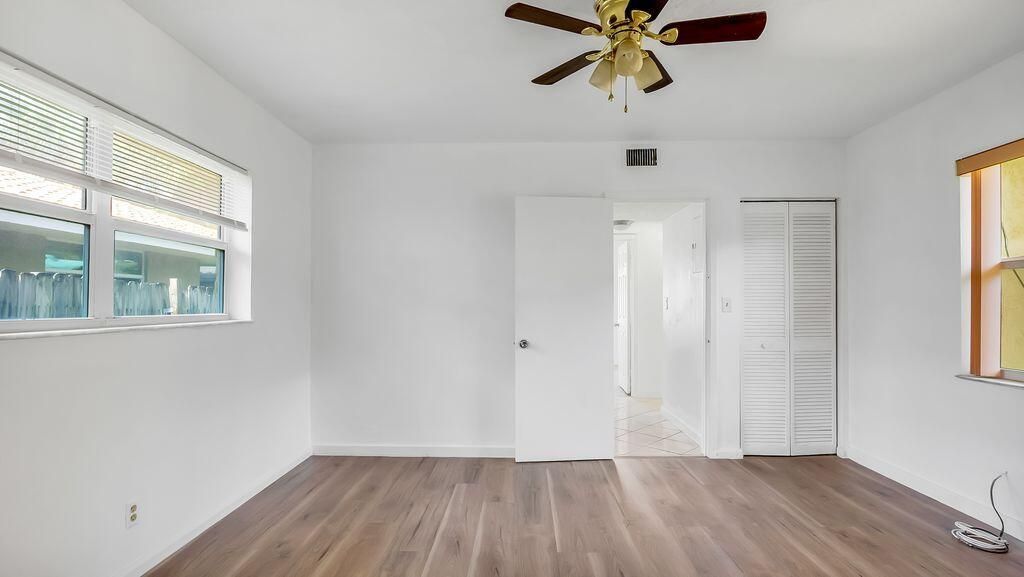 2207 NE 33rd Avenue, Fort Lauderdale, FL 33305 Photo