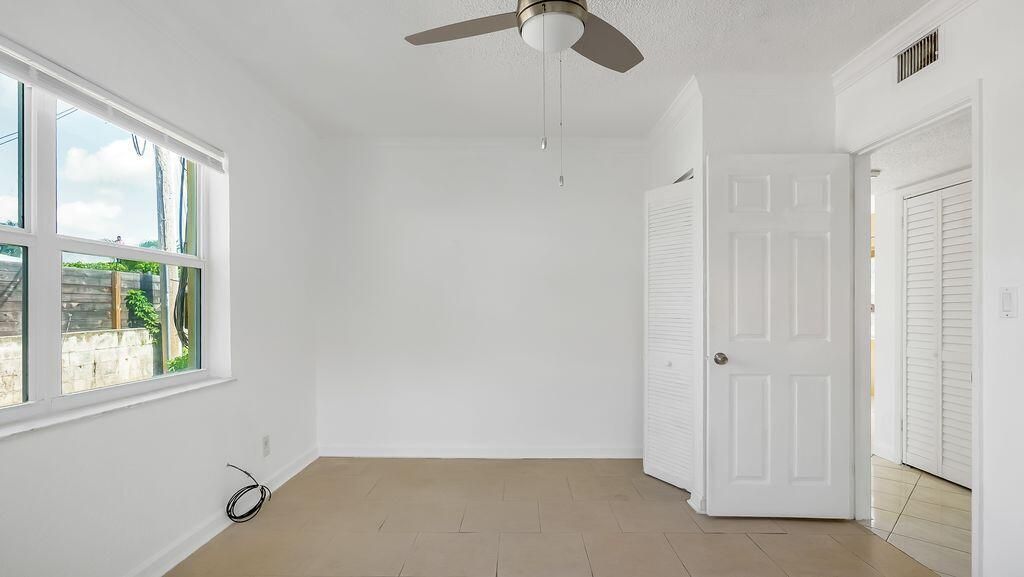 2207 NE 33rd Avenue, Fort Lauderdale, FL 33305 Photo