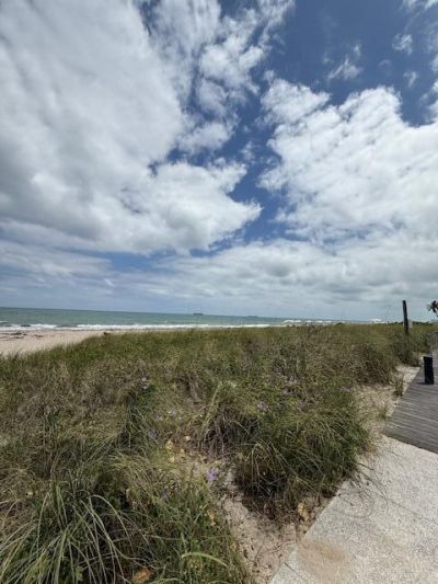 2207 NE 33rd Avenue, Fort Lauderdale, FL 33305 Photo