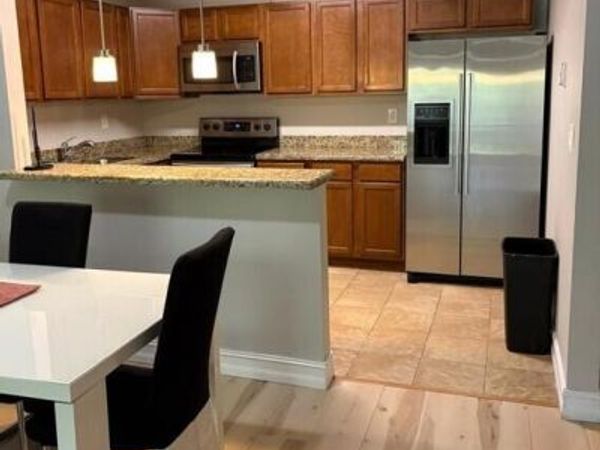 4113 NW 88th Avenue, Unit 203, Coral Springs, FL 33065