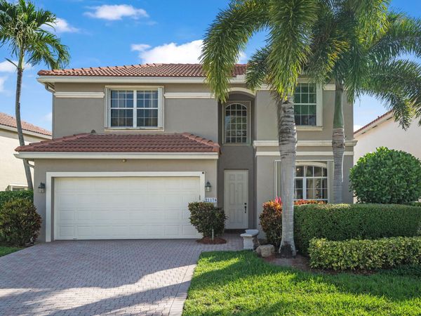 21178 Via Ventura, Boca Raton, FL 33433