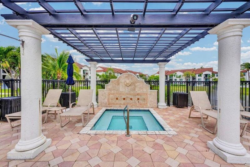 1307 Villa Circle, Boynton Beach, FL 33435 Photo