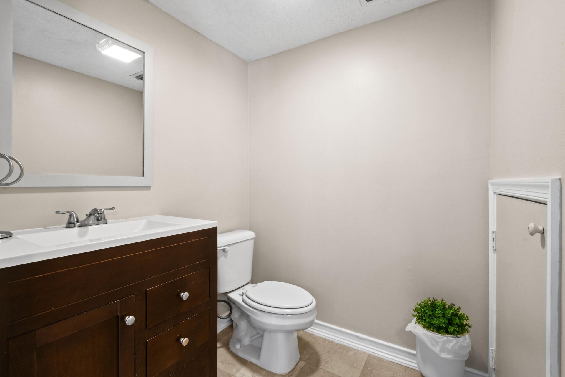 110 N Delaware Boulevard, Unit 9b, Jupiter, FL 33458 Photo