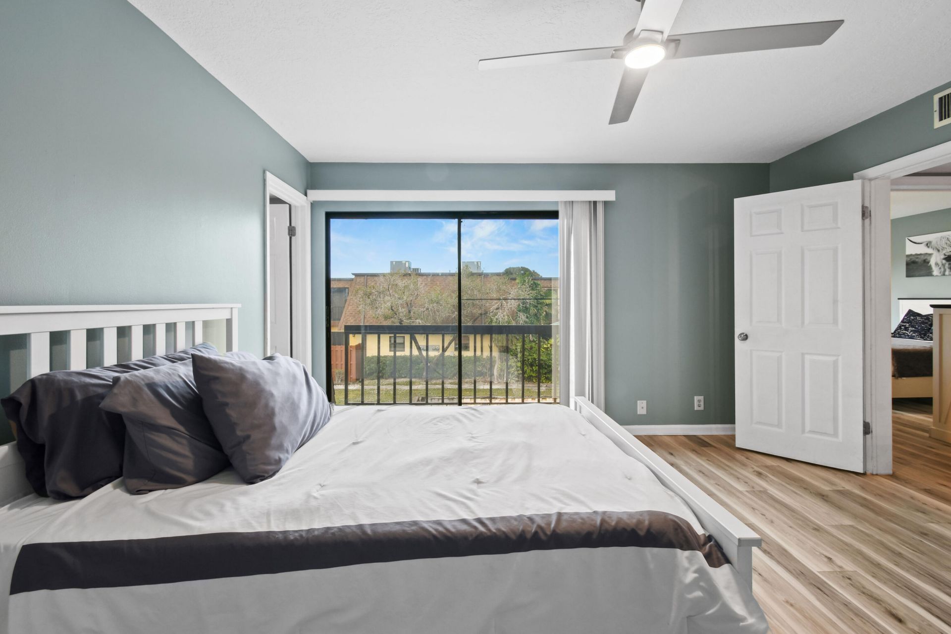 110 N Delaware Boulevard, Unit 9b, Jupiter, FL 33458 Photo