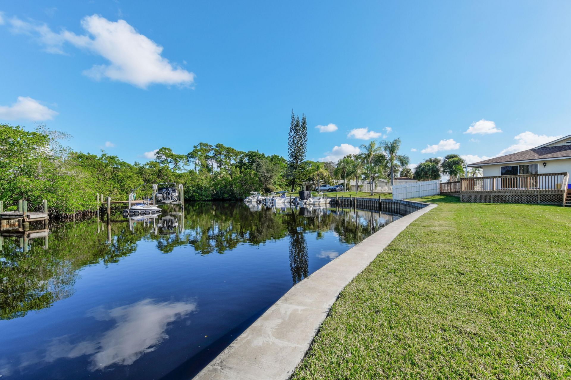 110 N Delaware Boulevard, Unit 9b, Jupiter, FL 33458 Photo