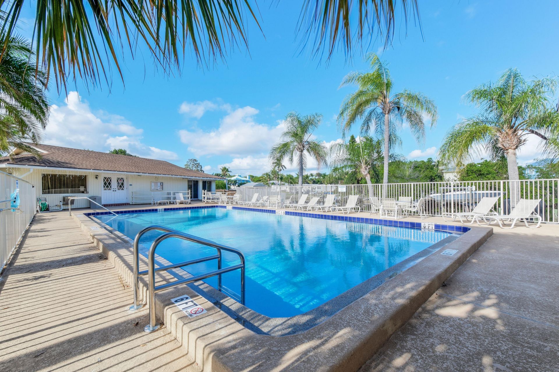 110 N Delaware Boulevard, Unit 9b, Jupiter, FL 33458 Photo