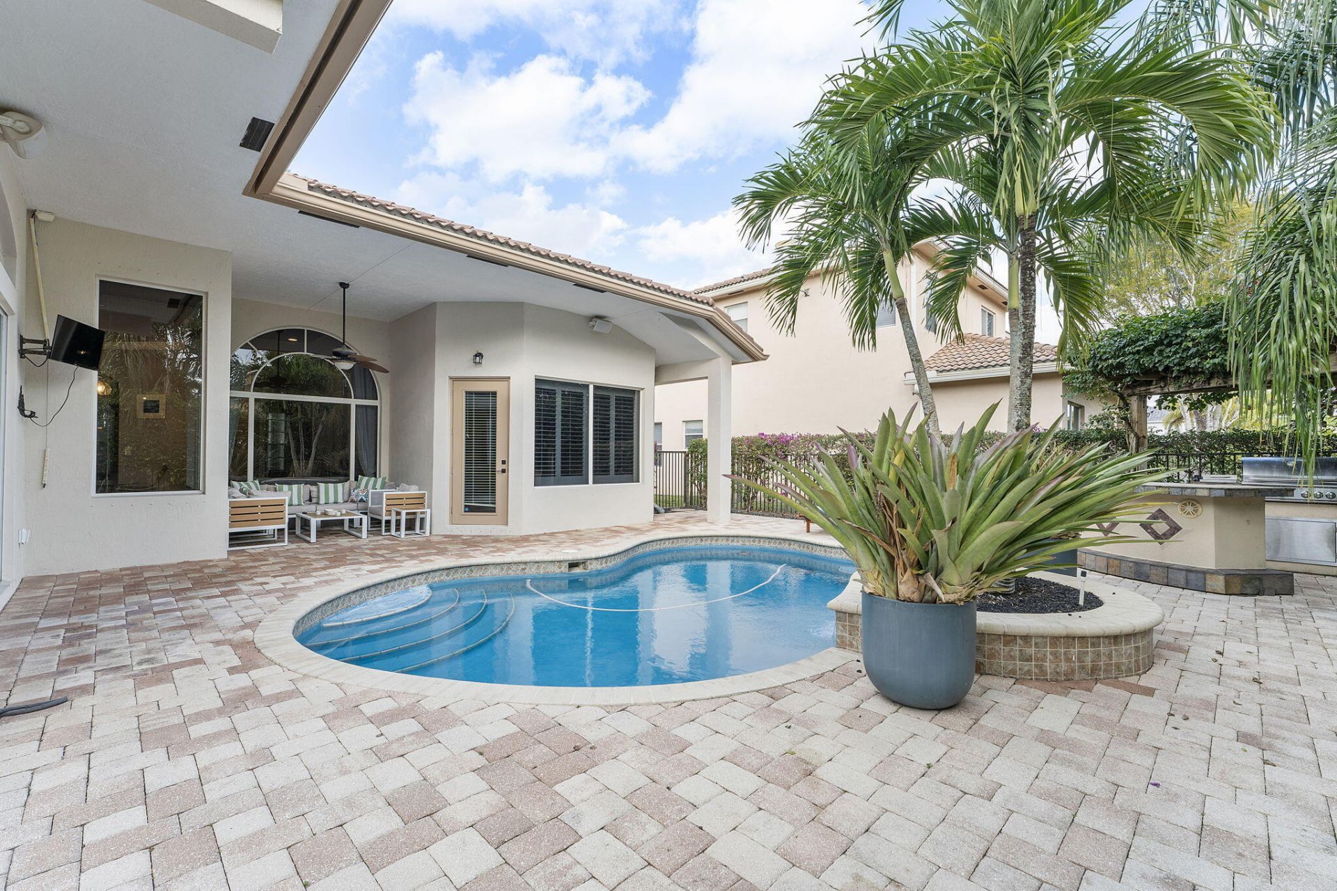 2903 Fontana Lane, Royal Palm Beach, FL 33411 Photo