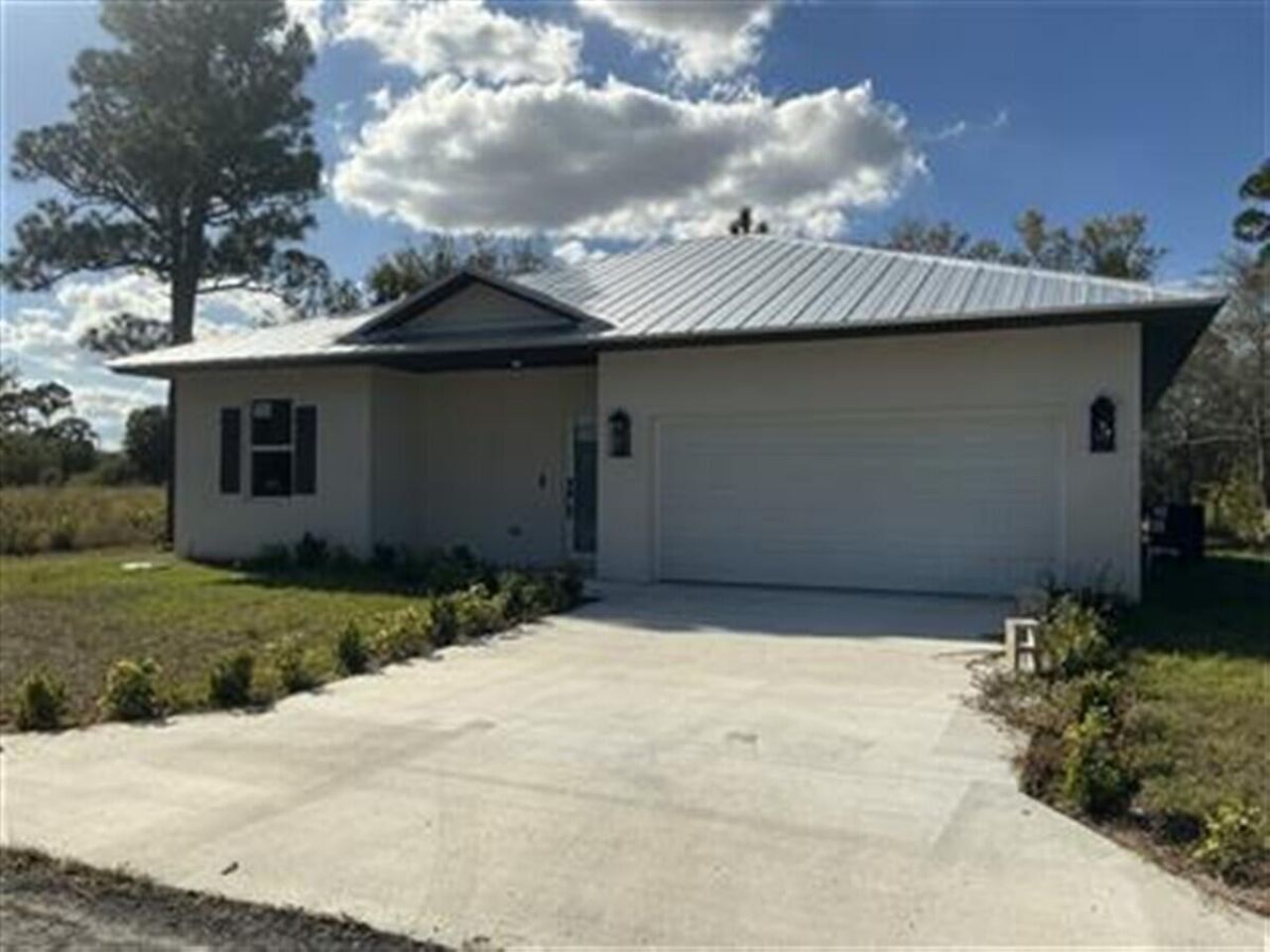 2483 Iroquois Avenue, Fort Pierce, FL 34946 Main Photo