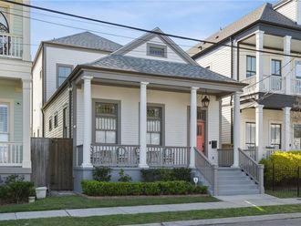 125 ELMIRA Avenue New Orleans, LA 70114