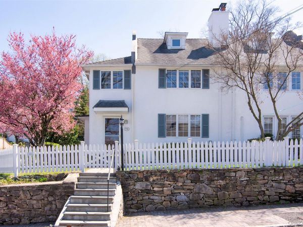 74 Kensington Road , Bronxville, NY 10708