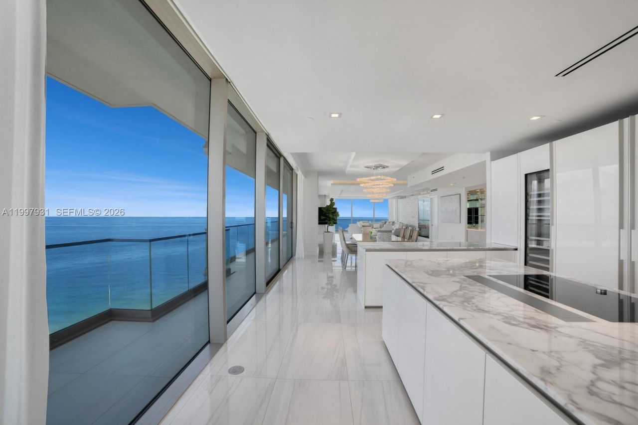 10203 Collins Ave, Unit 2501, Bal Harbour, FL 33154 Photo
