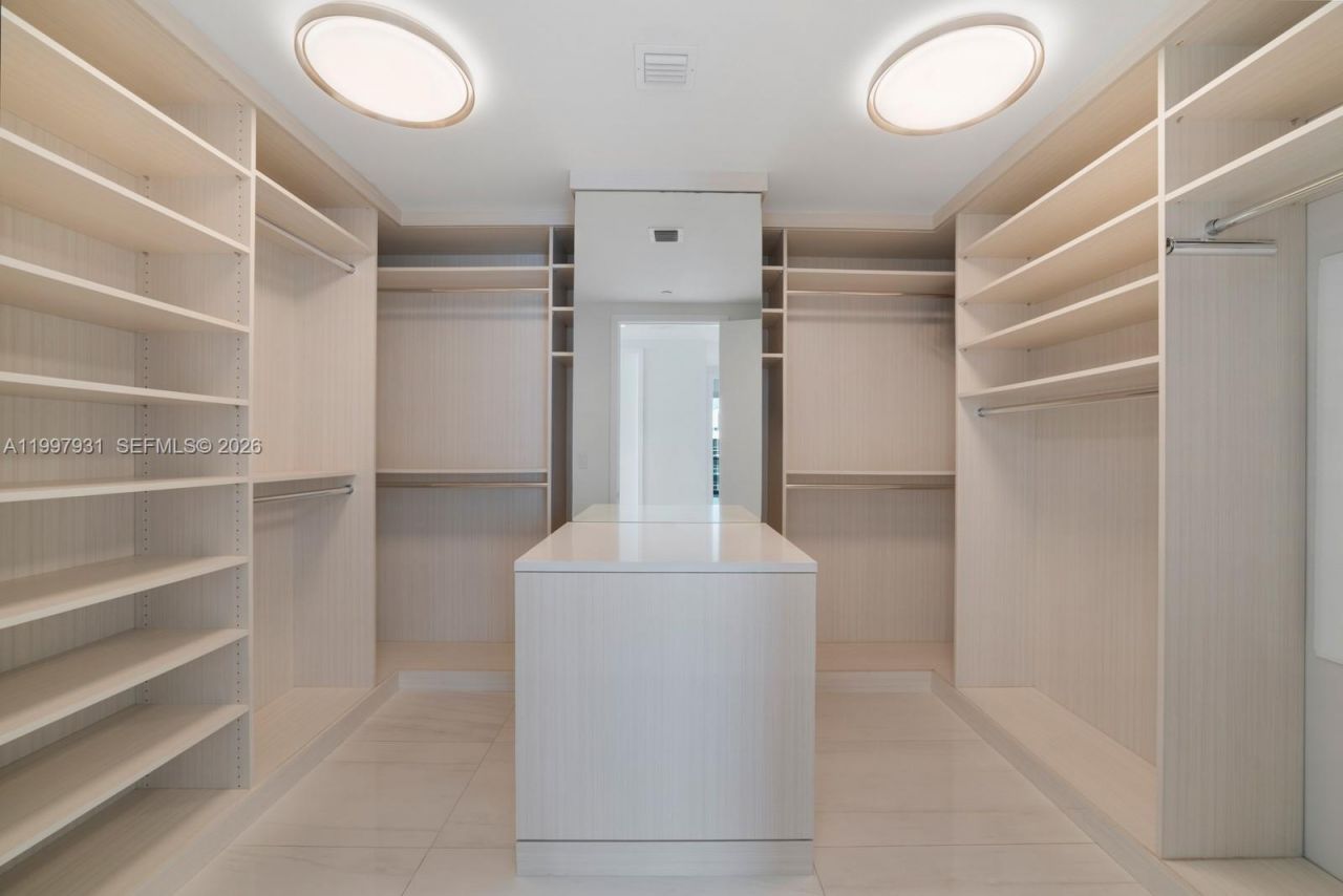 10203 Collins Ave, Unit 2501, Bal Harbour, FL 33154 Photo