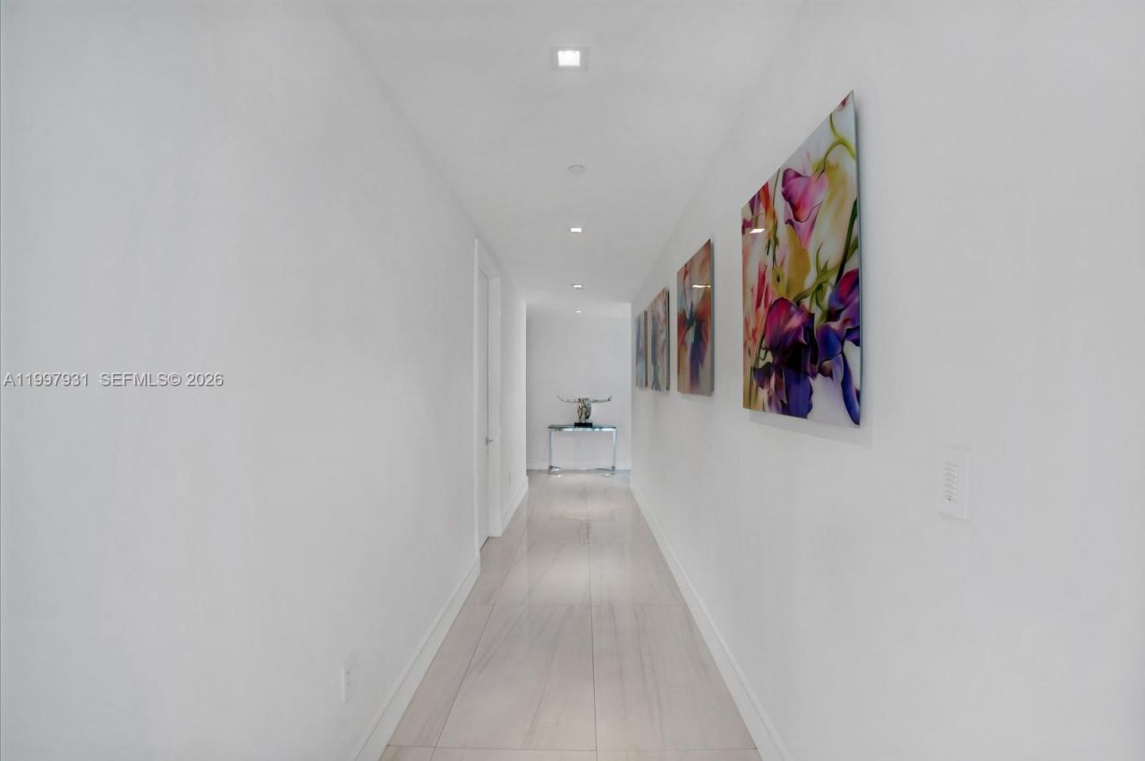 10203 Collins Ave, Unit 2501, Bal Harbour, FL 33154 Photo