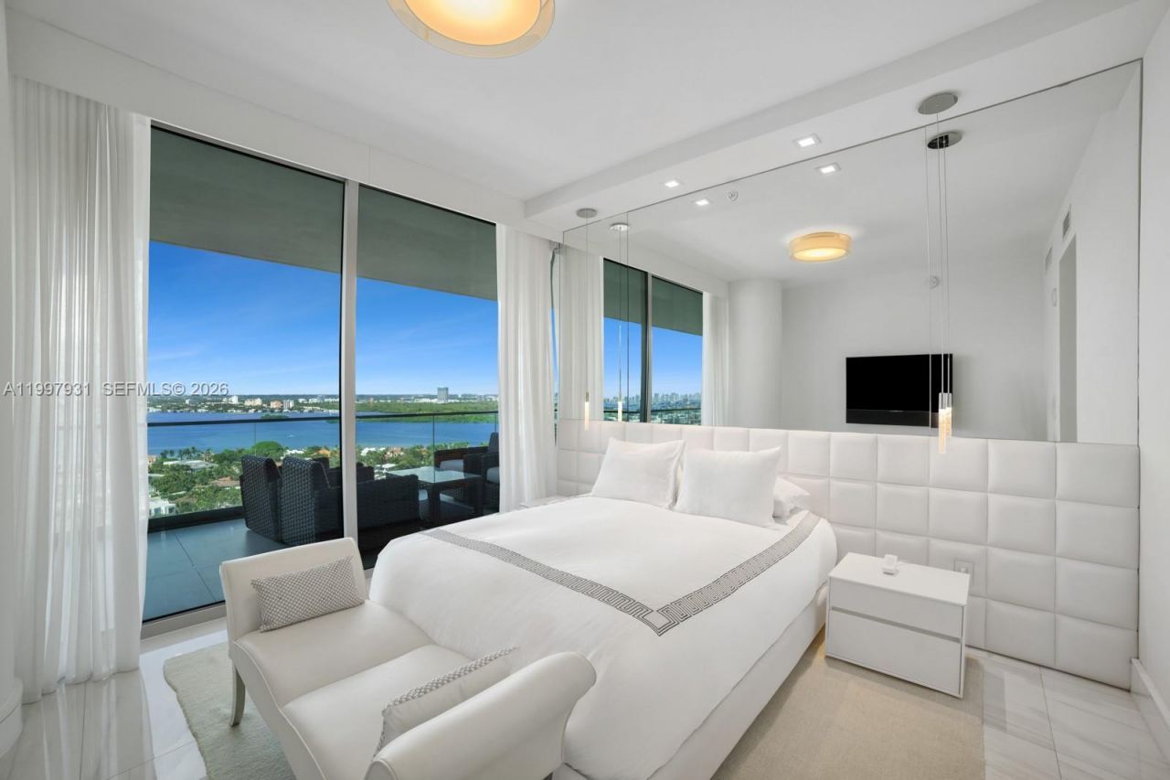 10203 Collins Ave, Unit 2501, Bal Harbour, FL 33154 Photo