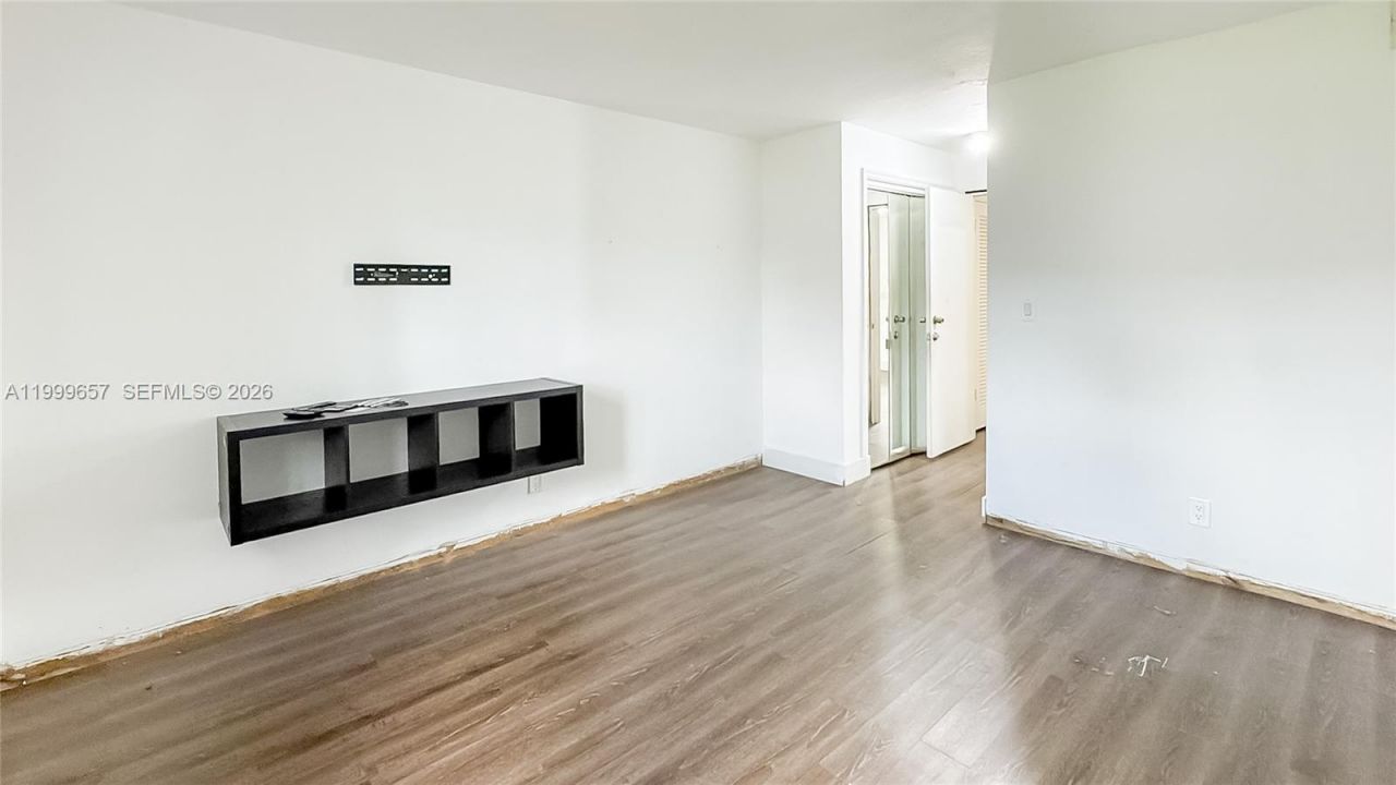 4770 NW 10th Ct, Unit 106, Plantation, FL 33313 Photo