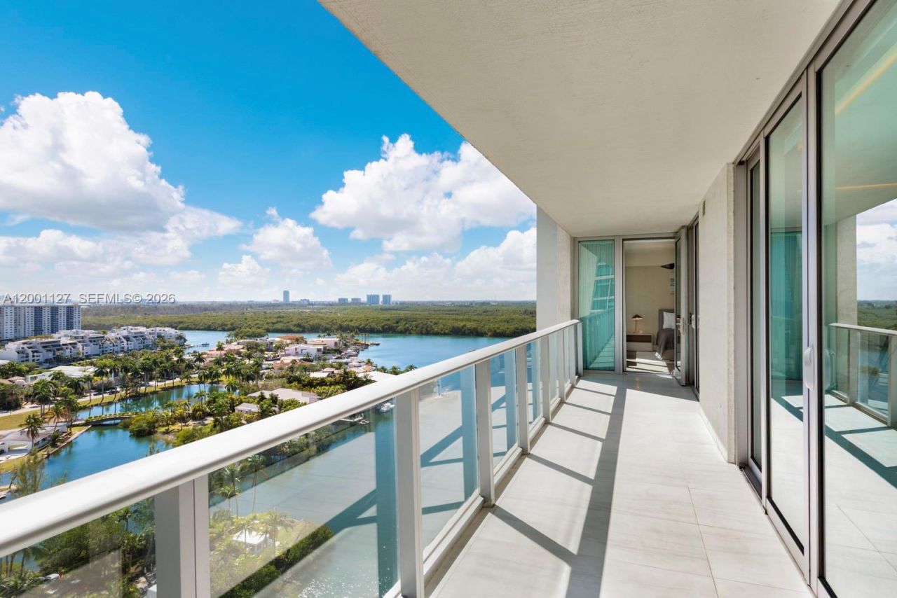 300 Sunny Isles Blvd, Unit 4-1702, Sunny Isles Beach, FL 33160 Photo