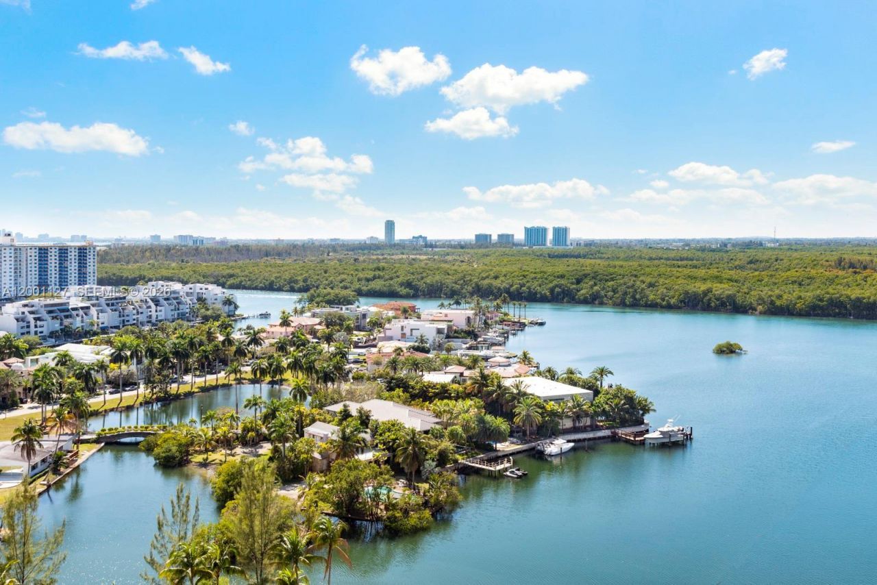 300 Sunny Isles Blvd, Unit 4-1702, Sunny Isles Beach, FL 33160 Photo