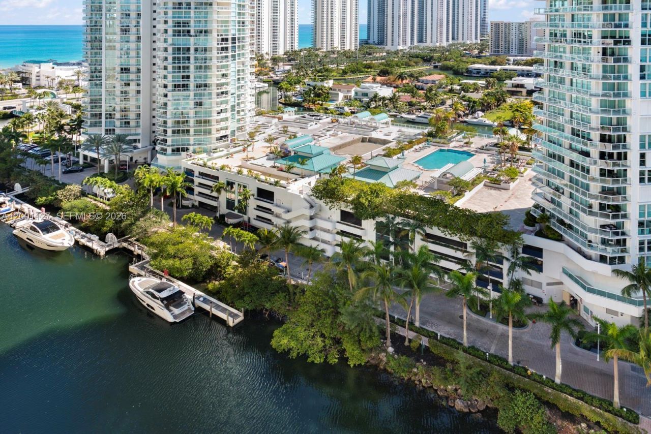 300 Sunny Isles Blvd, Unit 4-1702, Sunny Isles Beach, FL 33160 Photo