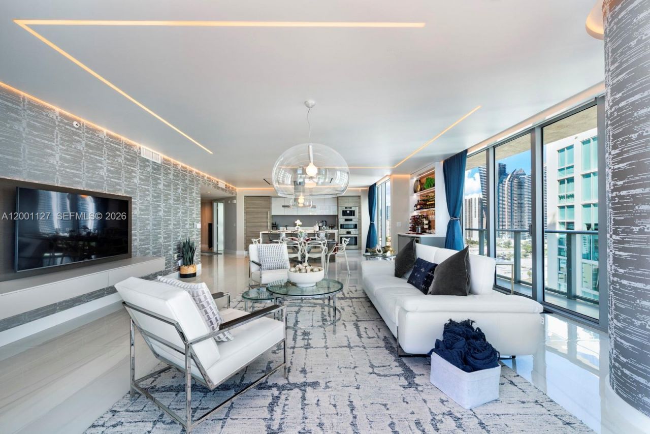 300 Sunny Isles Blvd, Unit 4-1702, Sunny Isles Beach, FL 33160 Photo