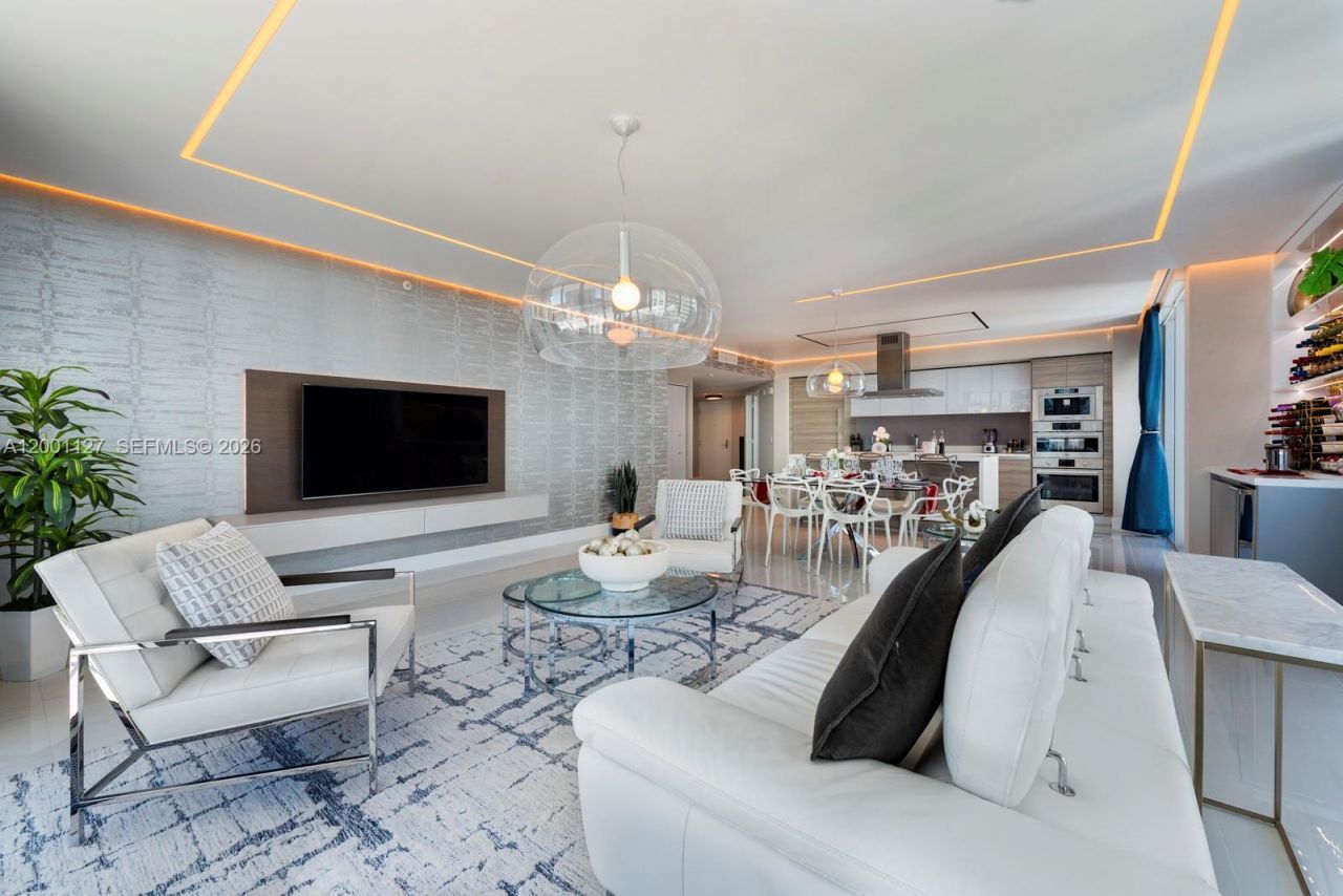 300 Sunny Isles Blvd, Unit 4-1702, Sunny Isles Beach, FL 33160 Photo