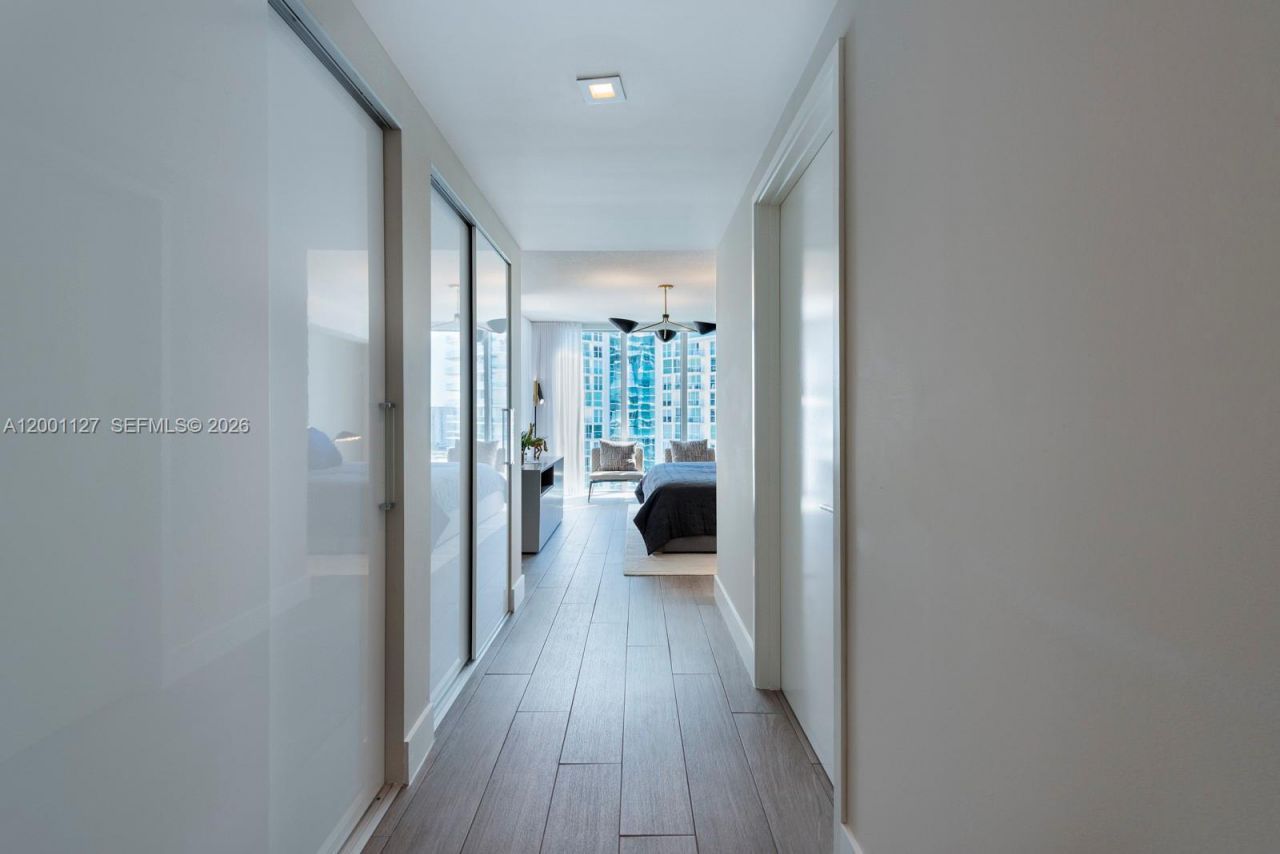 300 Sunny Isles Blvd, Unit 4-1702, Sunny Isles Beach, FL 33160 Photo