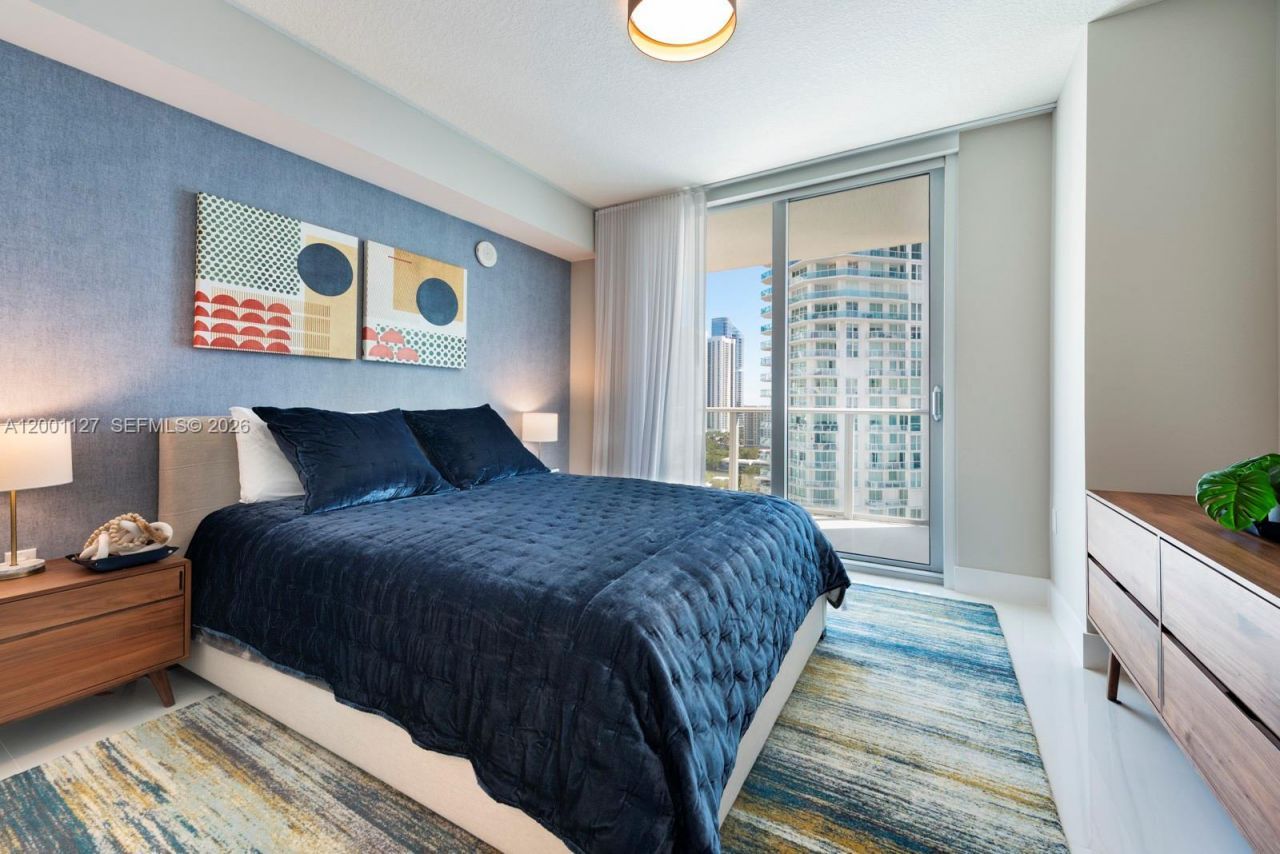 300 Sunny Isles Blvd, Unit 4-1702, Sunny Isles Beach, FL 33160 Photo