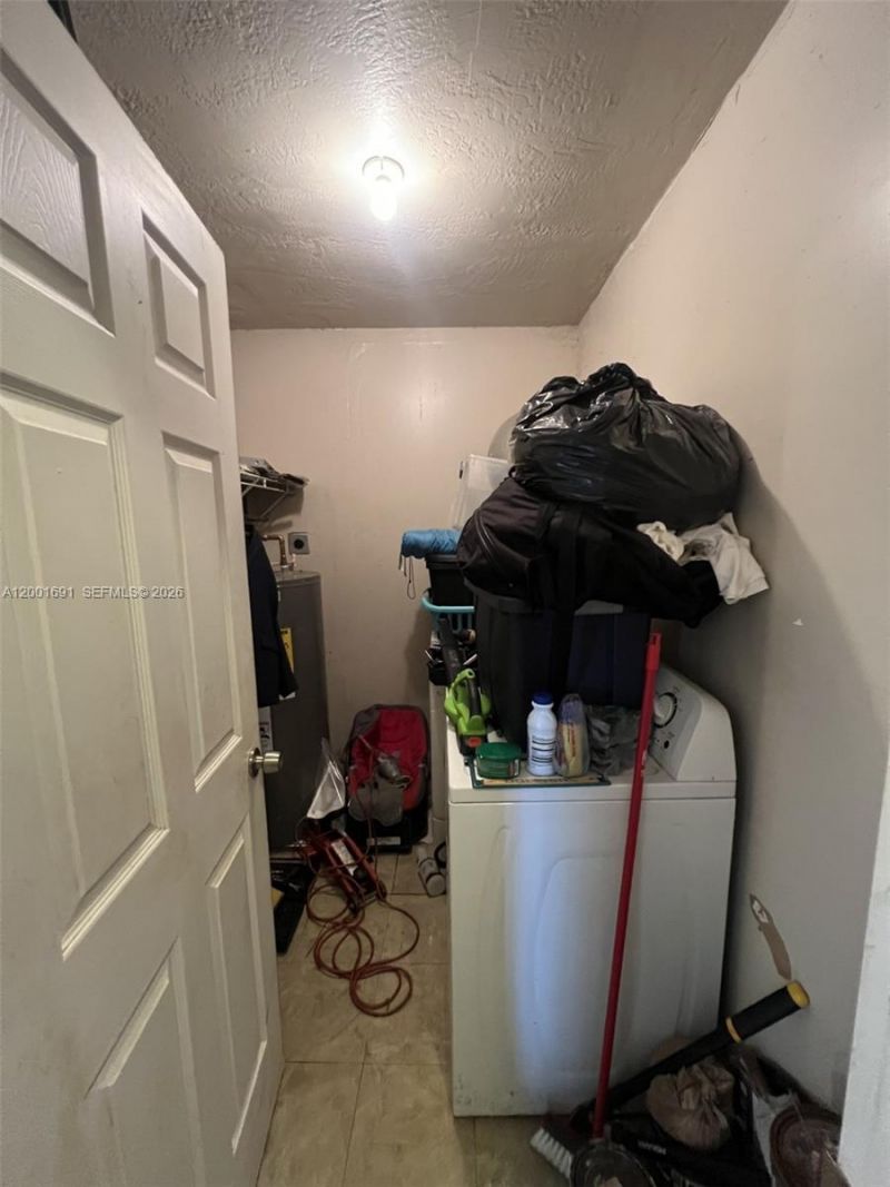 10781 SW 221st St, Miami, FL 33170 Photo