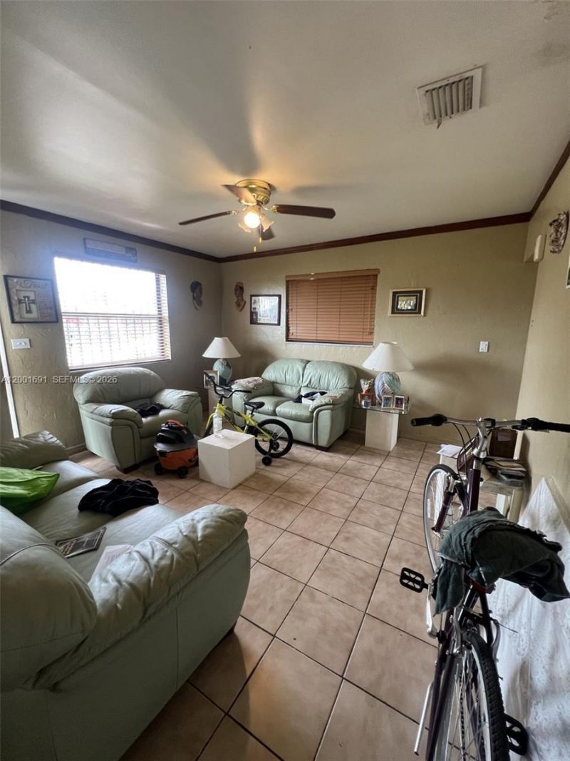 10781 SW 221st St, Miami, FL 33170 Photo