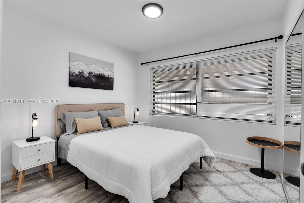 1510 Normandy Dr, Unit A, Miami Beach, FL 33141 Photo