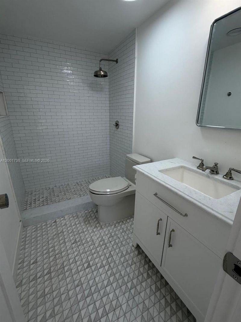 2900 NE 30th St, Unit F2, Fort Lauderdale, FL 33306 Photo