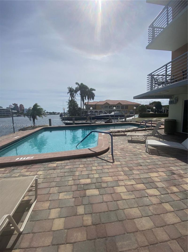 2900 NE 30th St, Unit F2, Fort Lauderdale, FL 33306 Photo