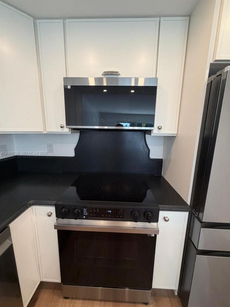 2900 NE 30th St, Unit F2, Fort Lauderdale, FL 33306 Photo