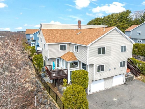 13 Brittania Cir, Unit 13, Salem, MA 01970