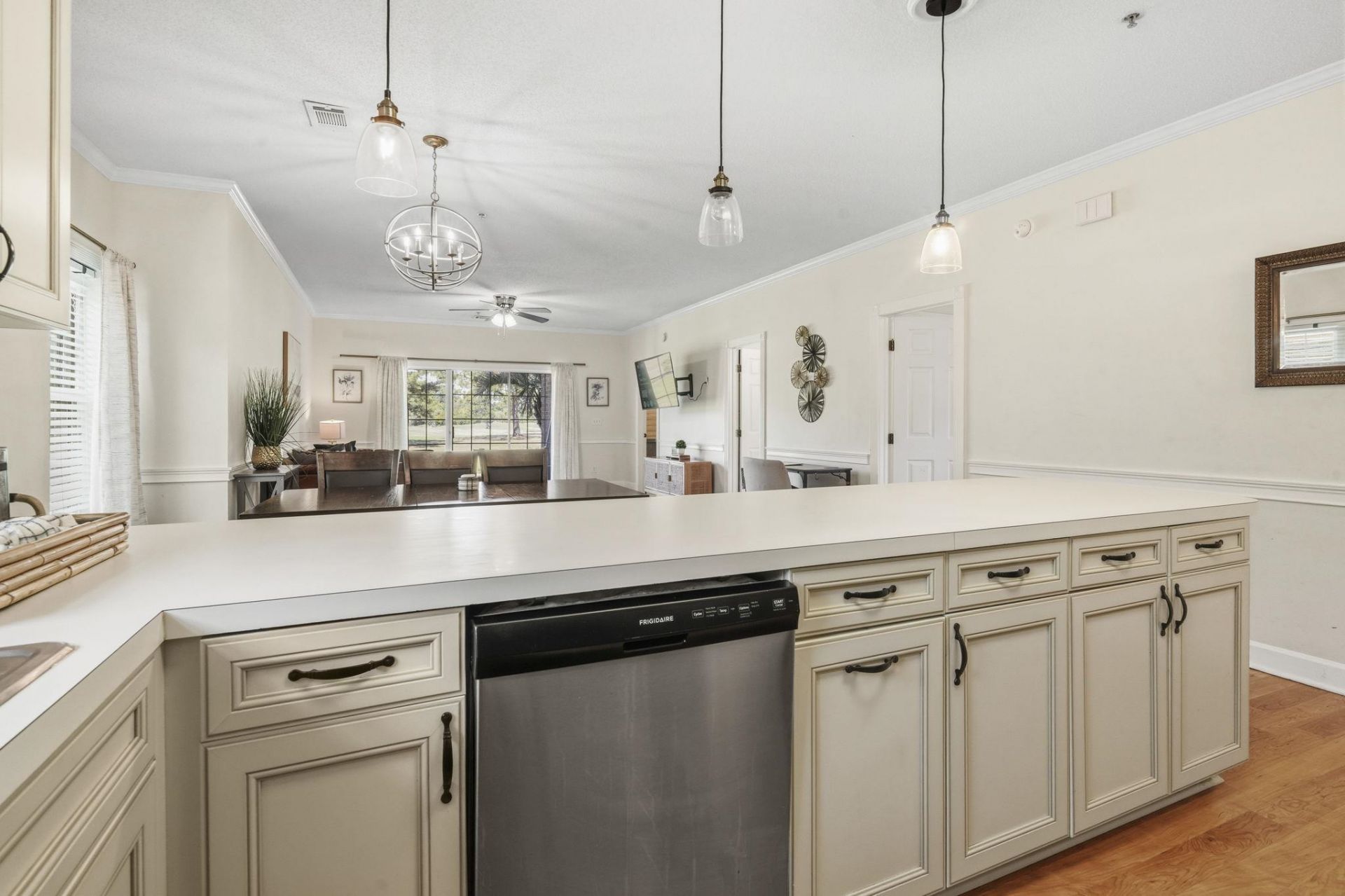 4815 Orchid Way Photo 10