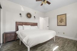 4815 Orchid Way photo 4