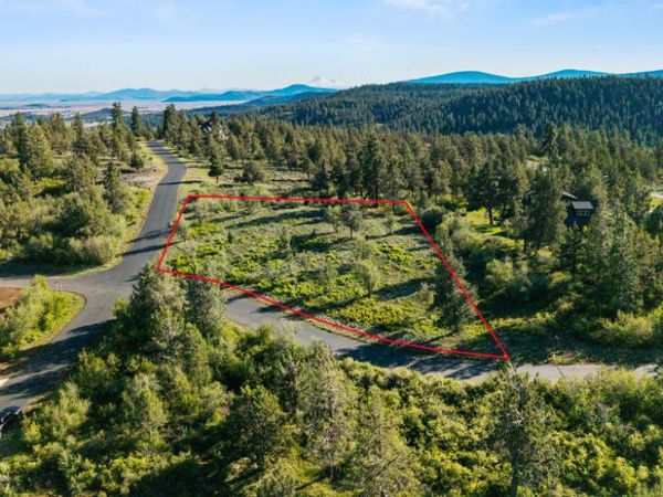 6138 Olson Mountain Way, Klamath Falls, OR 97601