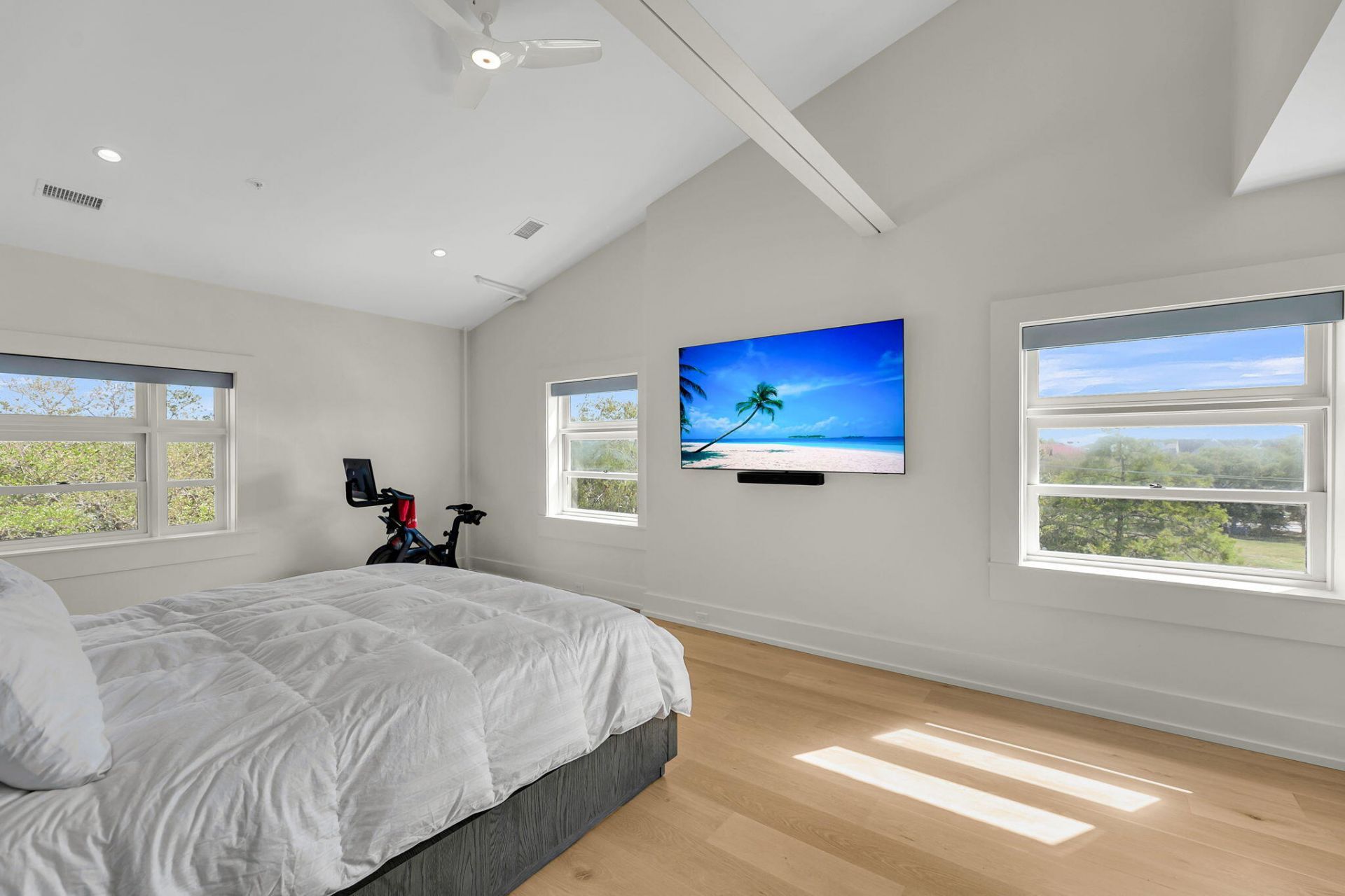 3 Chisolm Street Photo 30